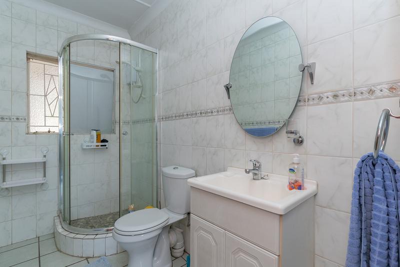 4 Bedroom Property for Sale in Sunnyridge Gauteng