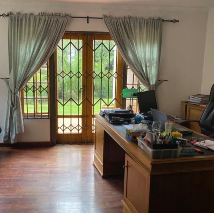 5 Bedroom Property for Sale in Observatory Gauteng
