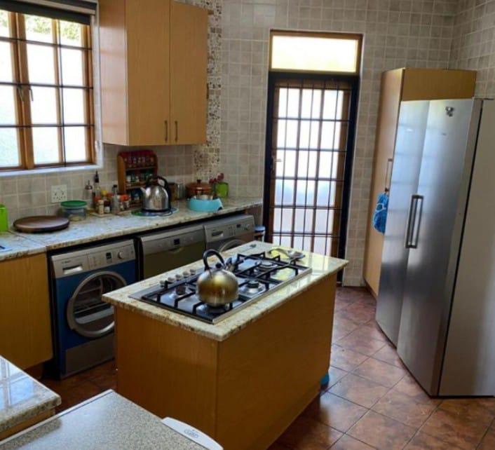 5 Bedroom Property for Sale in Observatory Gauteng