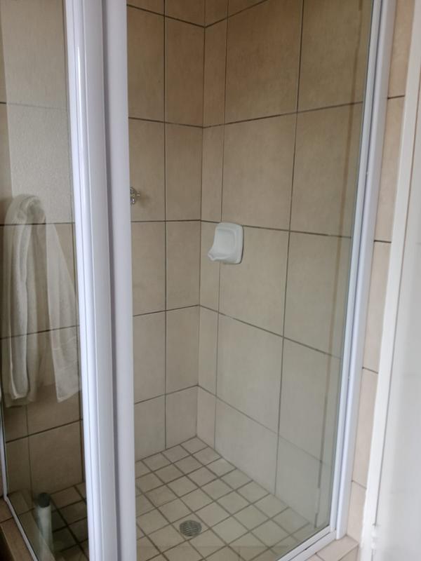 2 Bedroom Property for Sale in Albertsdal Gauteng