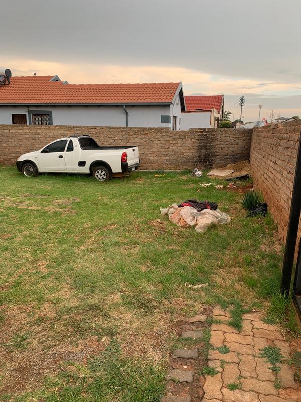 2 Bedroom Property for Sale in Dawn Park Gauteng