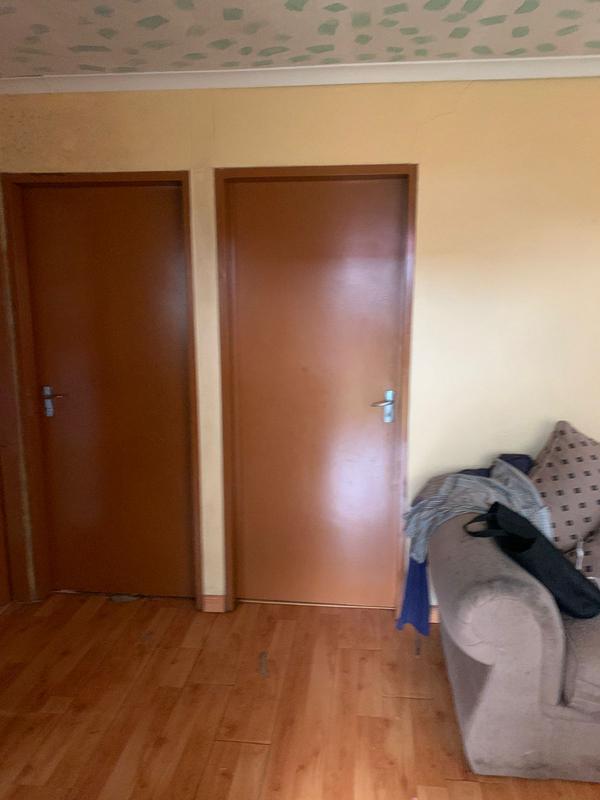 2 Bedroom Property for Sale in Dawn Park Gauteng