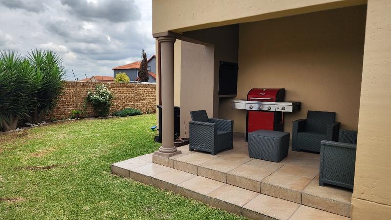 3 Bedroom Property for Sale in Parkrand Gauteng