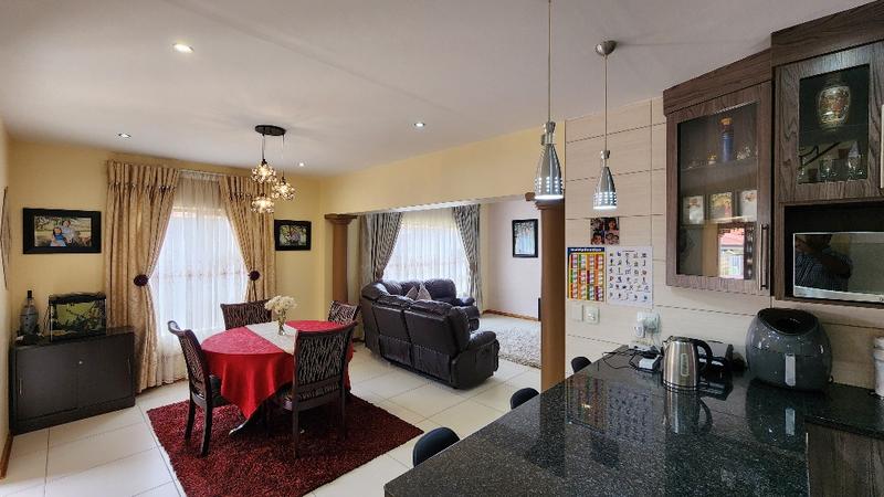 3 Bedroom Property for Sale in Parkrand Gauteng