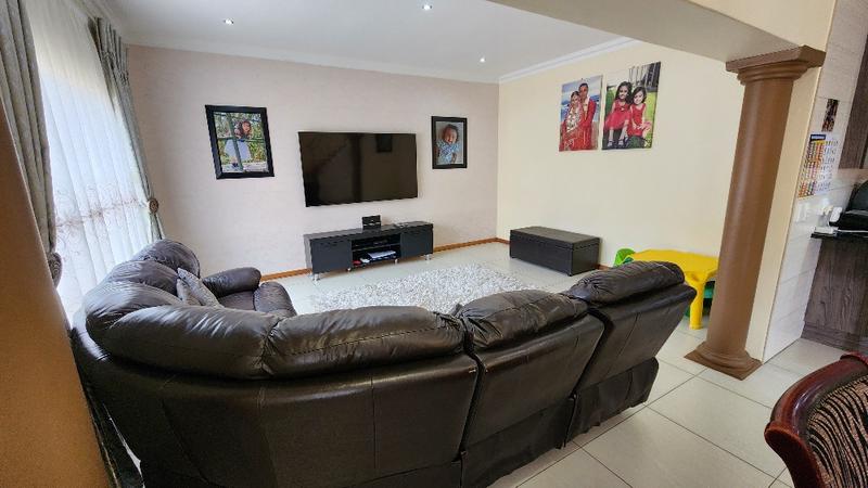 3 Bedroom Property for Sale in Parkrand Gauteng