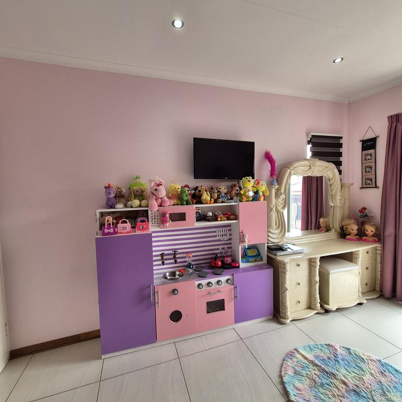 3 Bedroom Property for Sale in Parkrand Gauteng