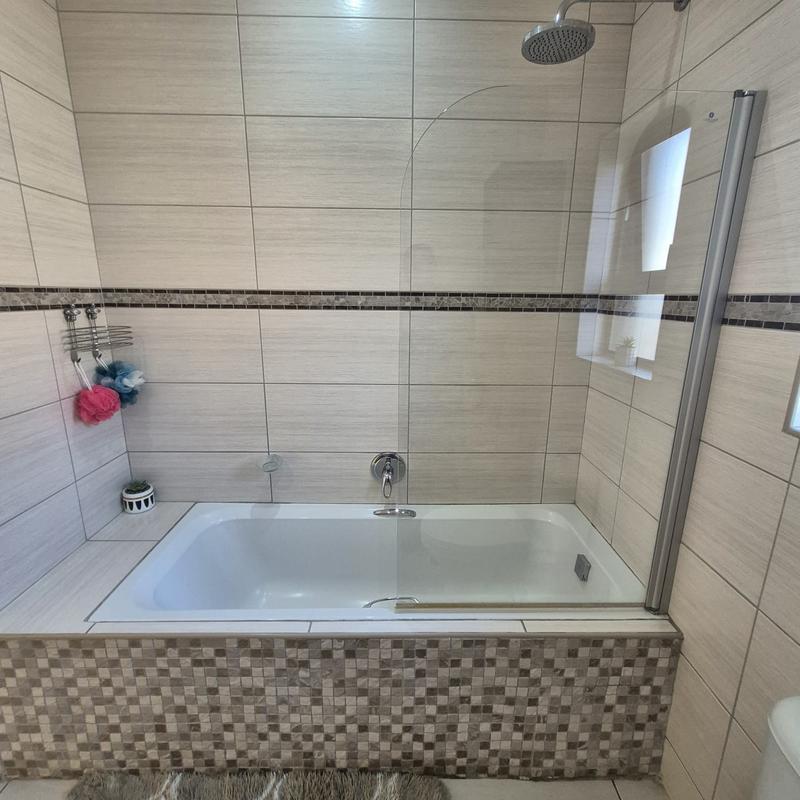 3 Bedroom Property for Sale in Parkrand Gauteng