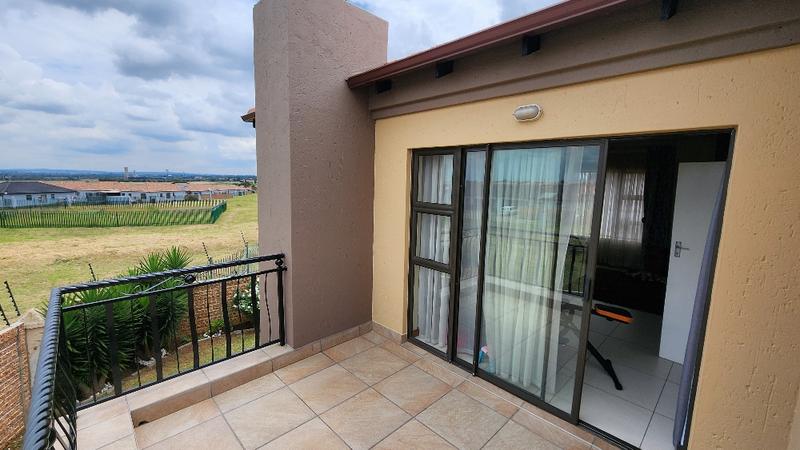 3 Bedroom Property for Sale in Parkrand Gauteng