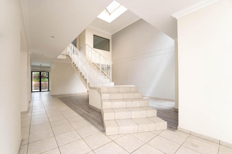 4 Bedroom Property for Sale in Dainfern Golf Estate Gauteng
