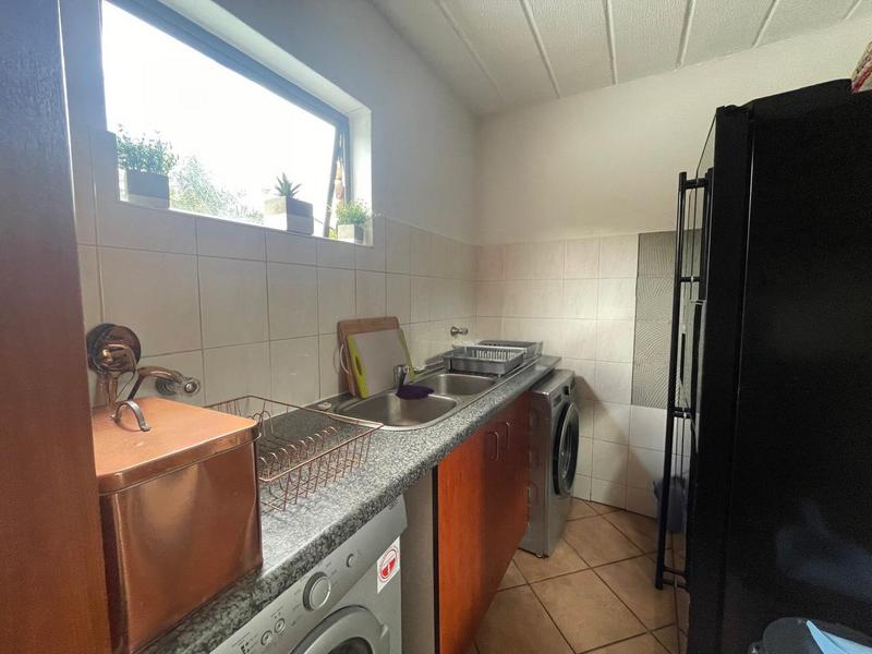 2 Bedroom Property for Sale in Noordhang Gauteng