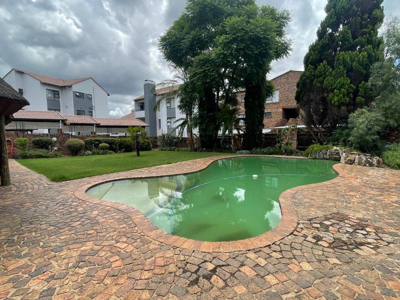 2 Bedroom Property for Sale in Noordhang Gauteng