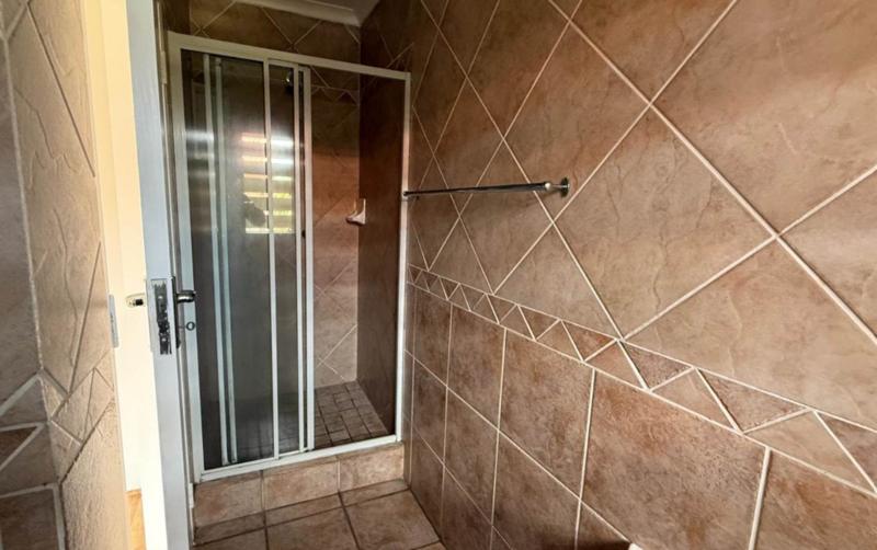 2 Bedroom Property for Sale in Eden Glen Gauteng