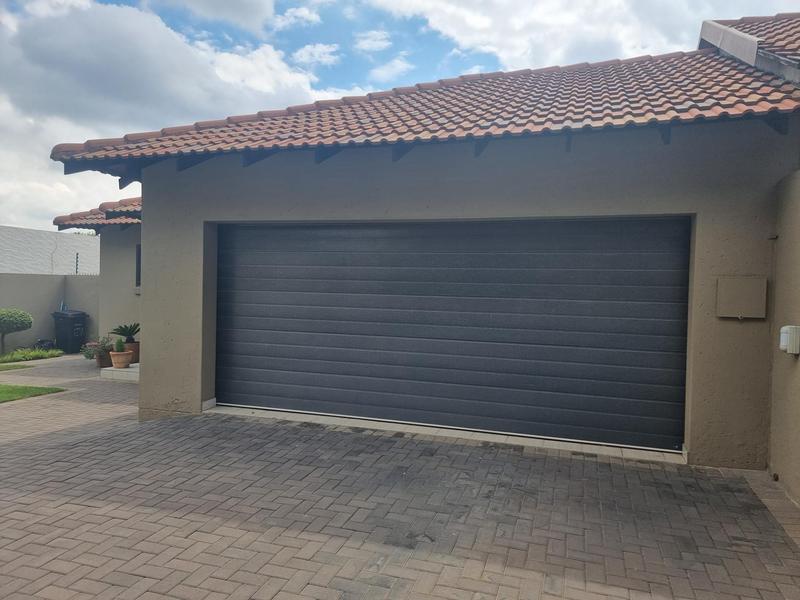 3 Bedroom Property for Sale in Edenvale Central Gauteng