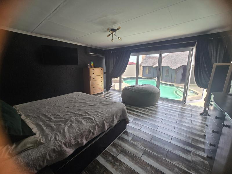 3 Bedroom Property for Sale in Sunward Park Gauteng