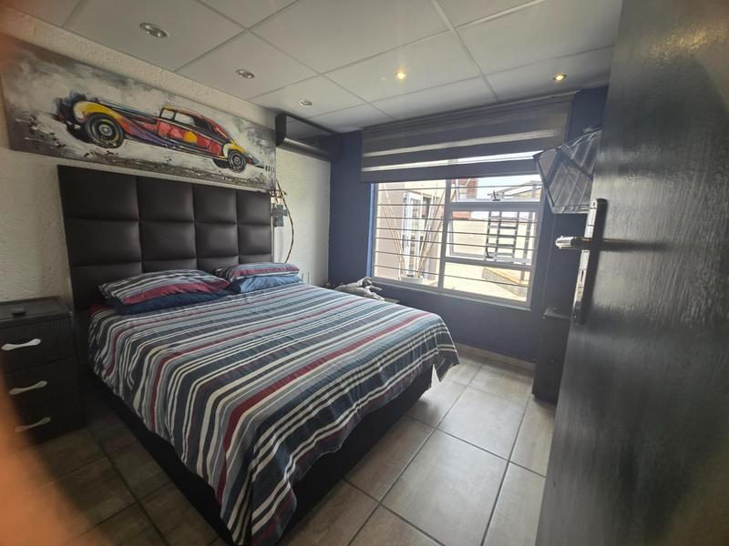 3 Bedroom Property for Sale in Sunward Park Gauteng