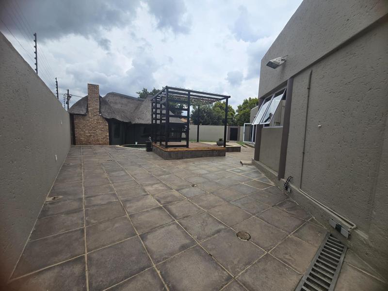 3 Bedroom Property for Sale in Sunward Park Gauteng