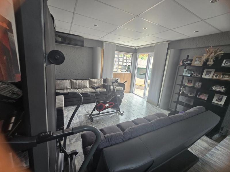 3 Bedroom Property for Sale in Sunward Park Gauteng