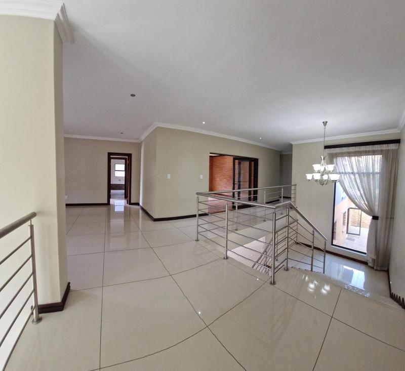 4 Bedroom Property for Sale in Sunward Park Gauteng