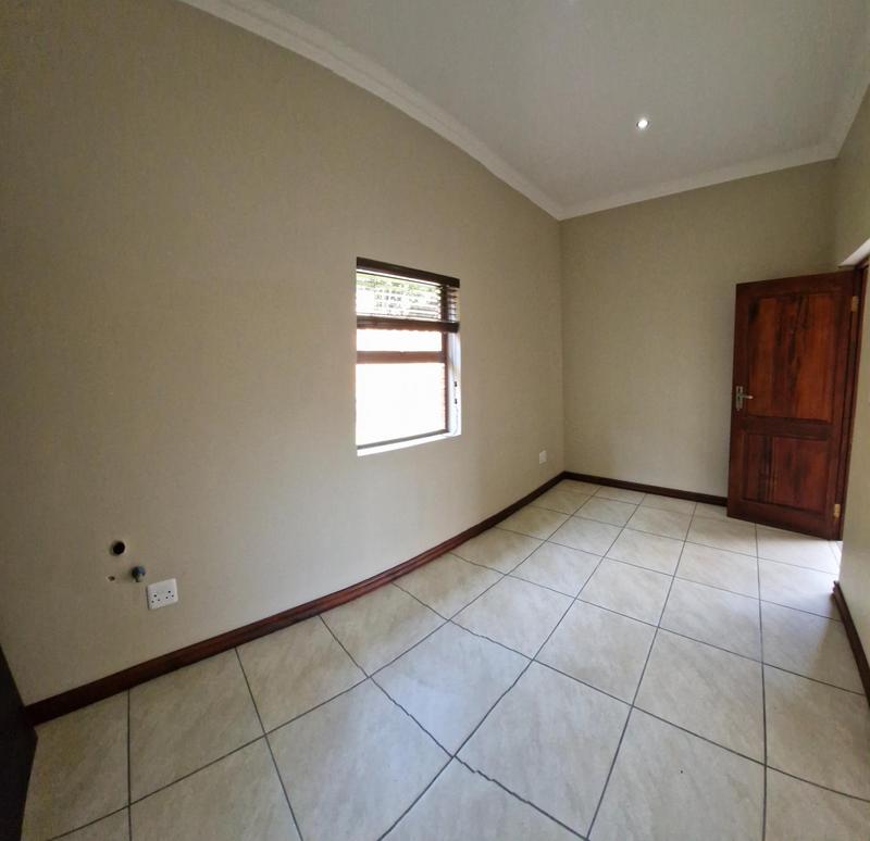 4 Bedroom Property for Sale in Sunward Park Gauteng