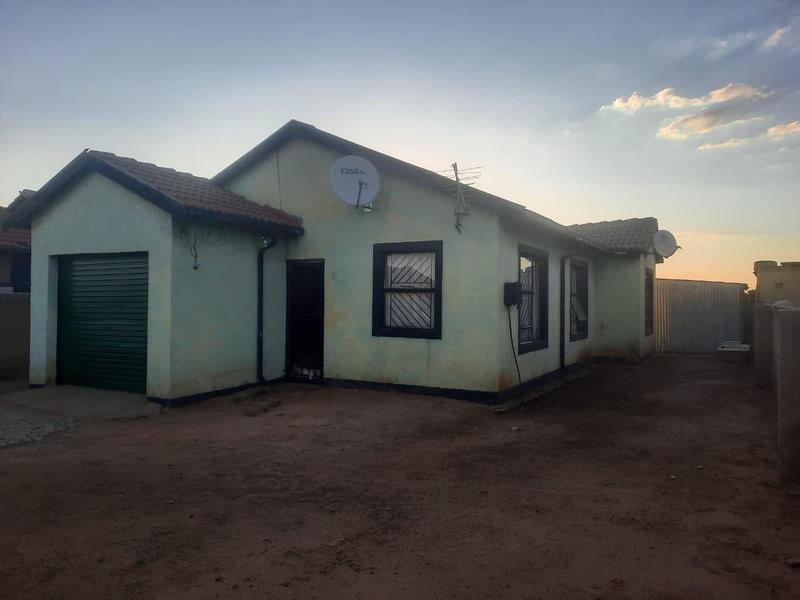 2 Bedroom Property for Sale in Lakeside Gauteng