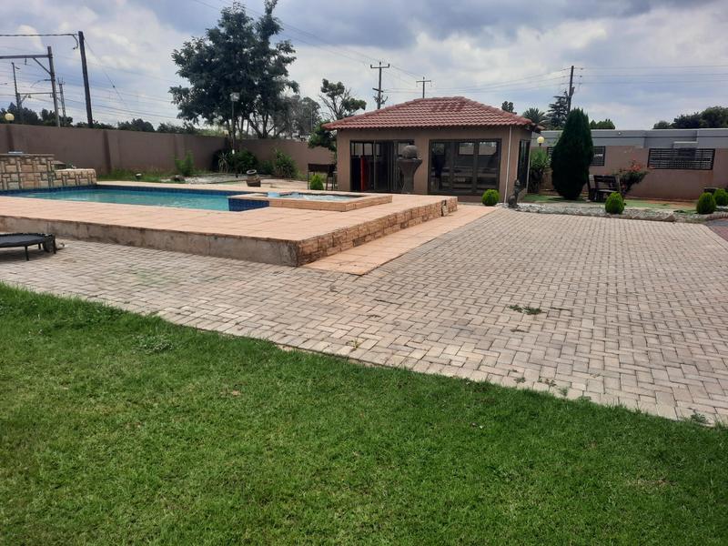 4 Bedroom Property for Sale in Daleside Gauteng