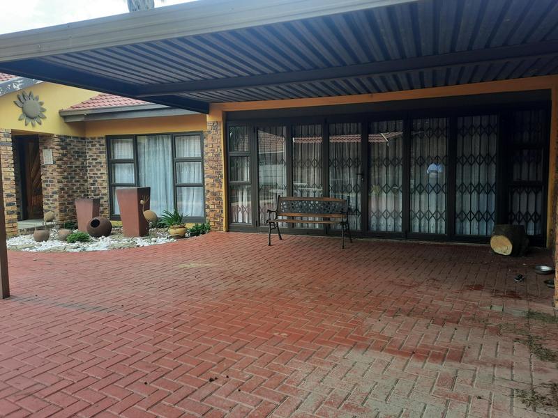 3 Bedroom Property for Sale in Arcon Park Gauteng