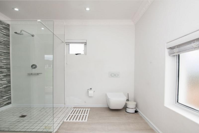 To Let 6 Bedroom Property for Rent in Saddlebrook Estate Gauteng
