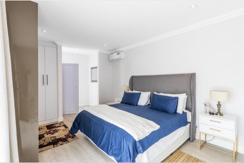 To Let 6 Bedroom Property for Rent in Saddlebrook Estate Gauteng