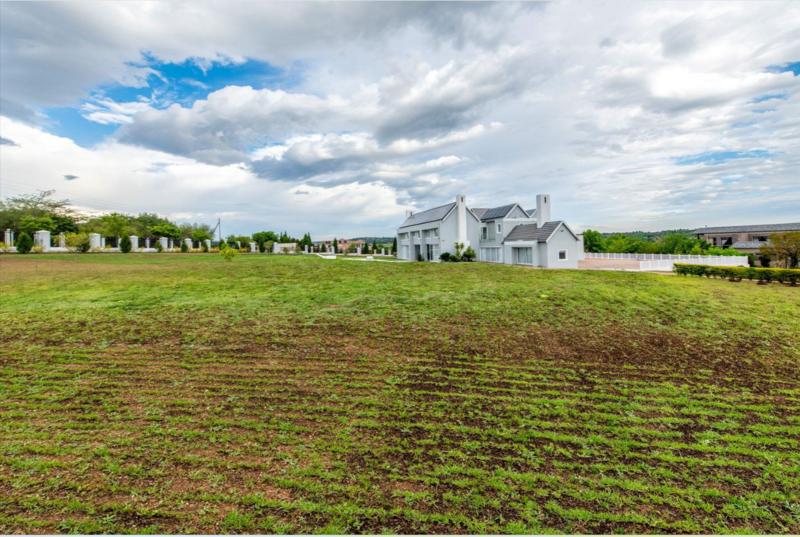 To Let 6 Bedroom Property for Rent in Saddlebrook Estate Gauteng