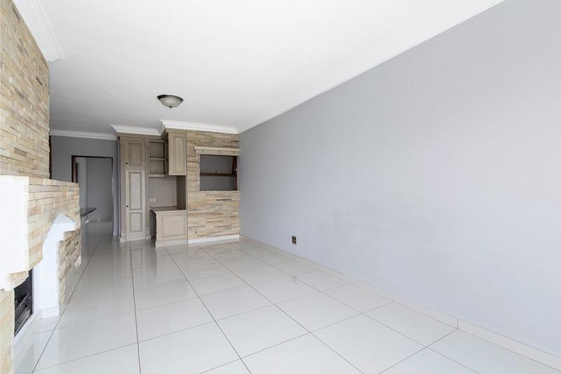 1 Bedroom Property for Sale in Dainfern Gauteng