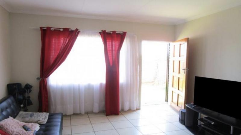2 Bedroom Property for Sale in The Orchards Gauteng
