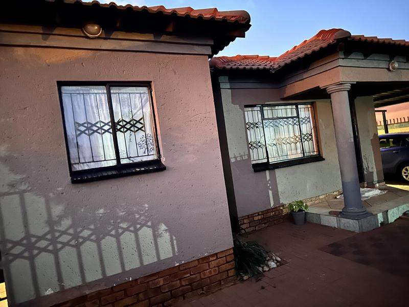 3 Bedroom Property for Sale in Soshanguve South Gauteng