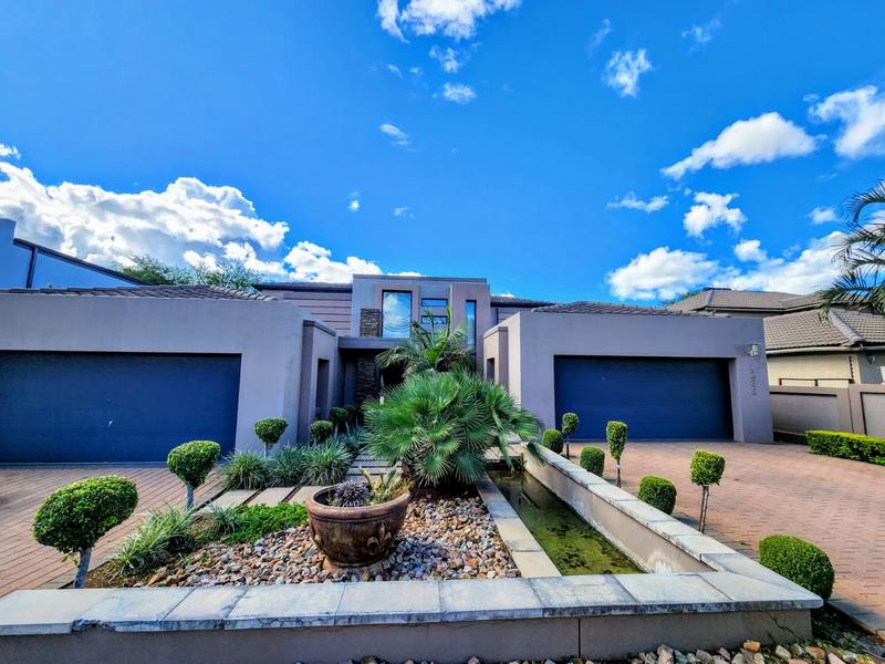 5 Bedroom Property for Sale in Zambezi Country Estate Gauteng