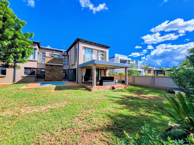 5 Bedroom Property for Sale in Zambezi Country Estate Gauteng