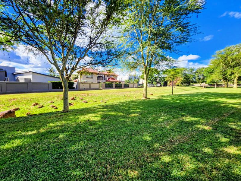 5 Bedroom Property for Sale in Zambezi Country Estate Gauteng