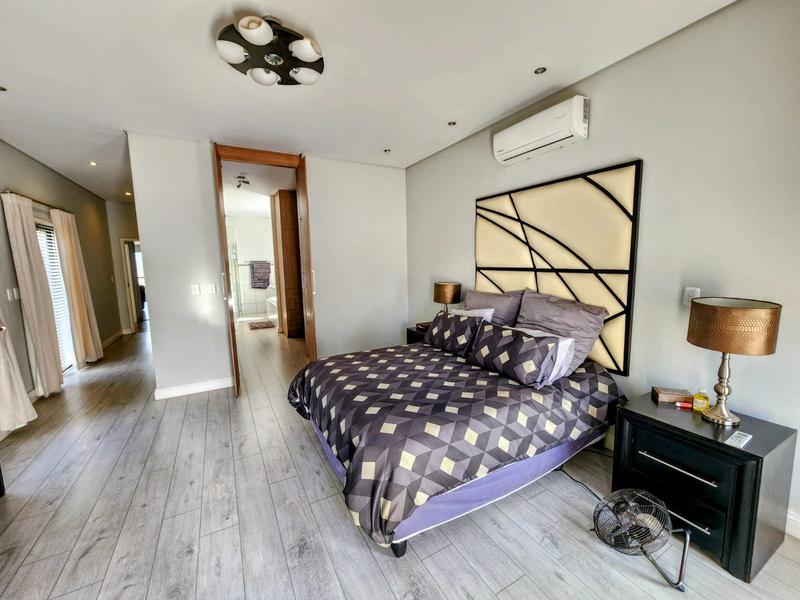 5 Bedroom Property for Sale in Zambezi Country Estate Gauteng