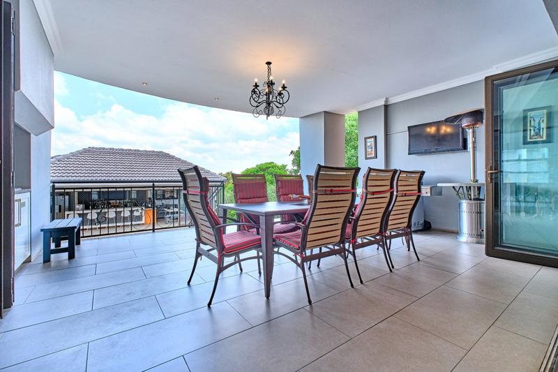 4 Bedroom Property for Sale in Featherbrooke Estate Gauteng
