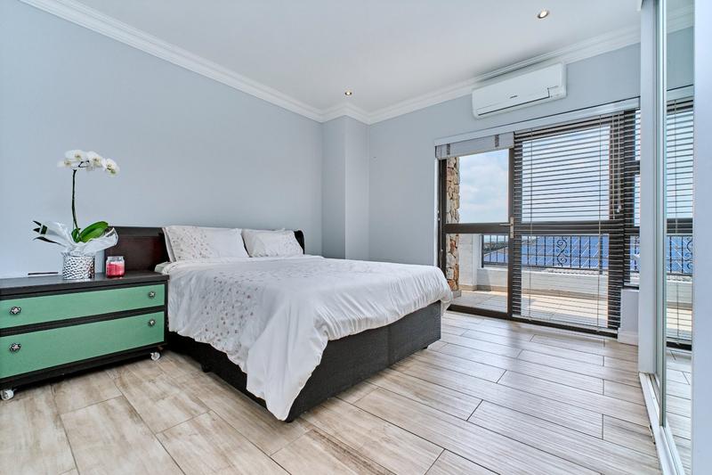 4 Bedroom Property for Sale in Featherbrooke Estate Gauteng
