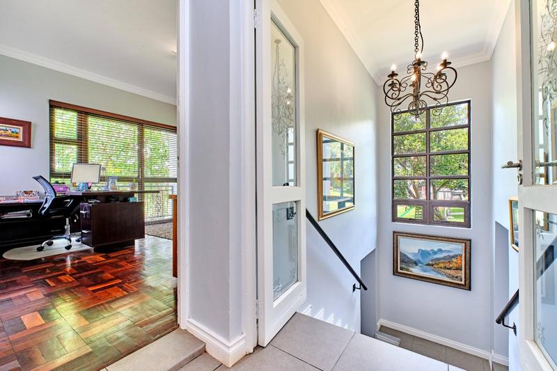 4 Bedroom Property for Sale in Featherbrooke Estate Gauteng