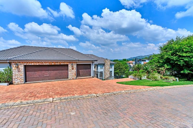 4 Bedroom Property for Sale in Featherbrooke Estate Gauteng