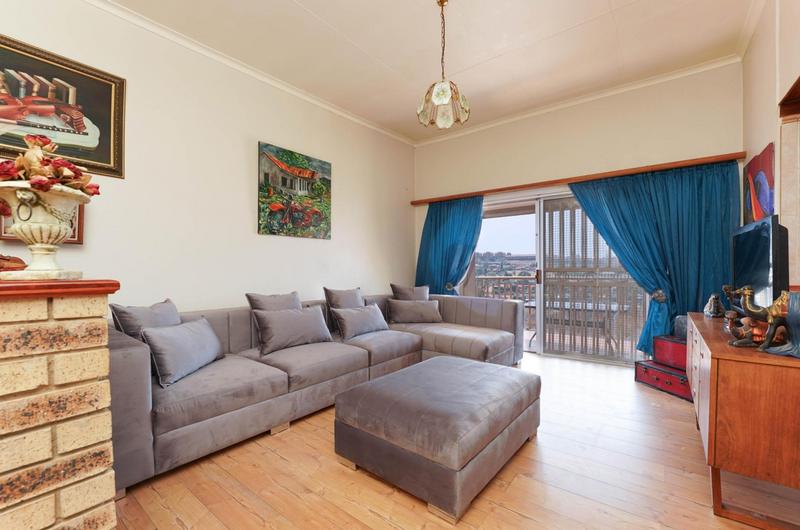 3 Bedroom Property for Sale in Kenmare Gauteng