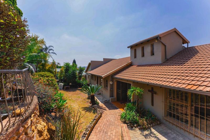 3 Bedroom Property for Sale in Kenmare Gauteng