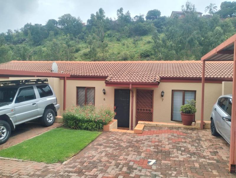 1 Bedroom Property for Sale in Roodekrans Gauteng