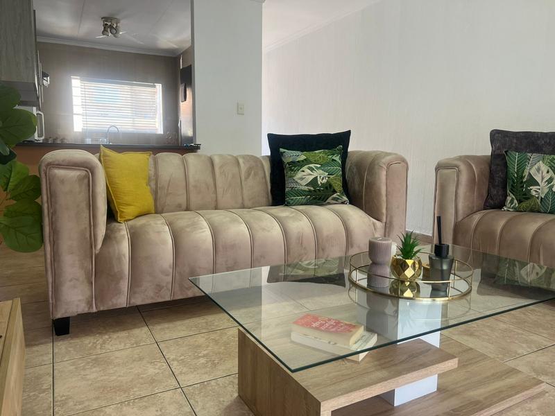 2 Bedroom Property for Sale in Vorna Valley Gauteng