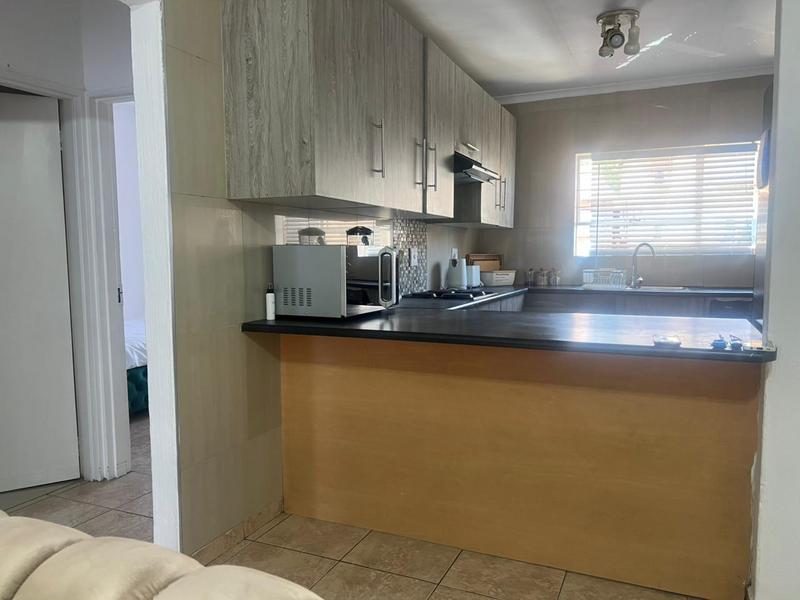 2 Bedroom Property for Sale in Vorna Valley Gauteng