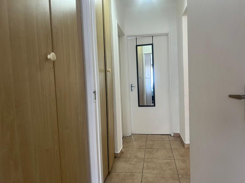 2 Bedroom Property for Sale in Vorna Valley Gauteng