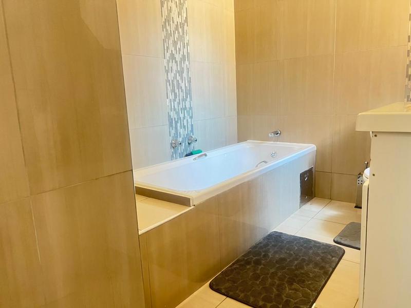 2 Bedroom Property for Sale in Vorna Valley Gauteng