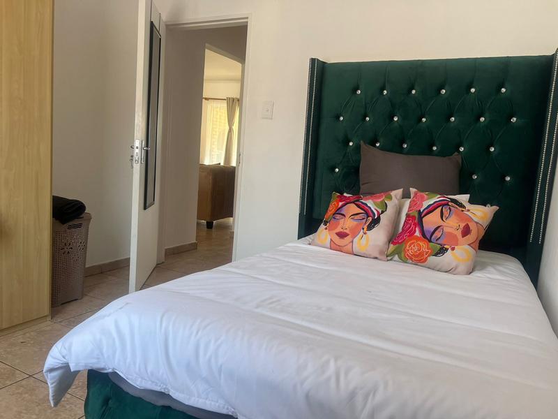 2 Bedroom Property for Sale in Vorna Valley Gauteng