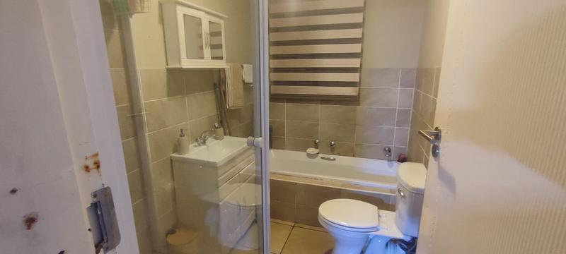 2 Bedroom Property for Sale in Meyerton Central Gauteng