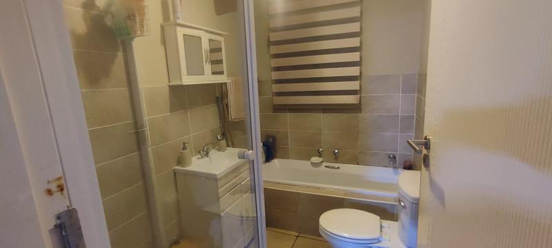 2 Bedroom Property for Sale in Meyerton Central Gauteng